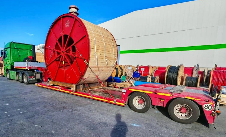 Cu succes transportam tamburi industriale cu semi-trailere din flota Ansian